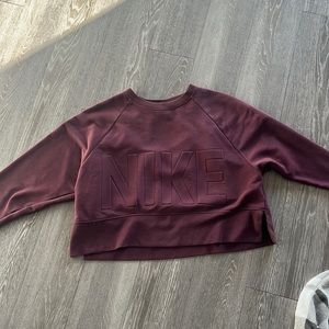 Maroon nike crew neck